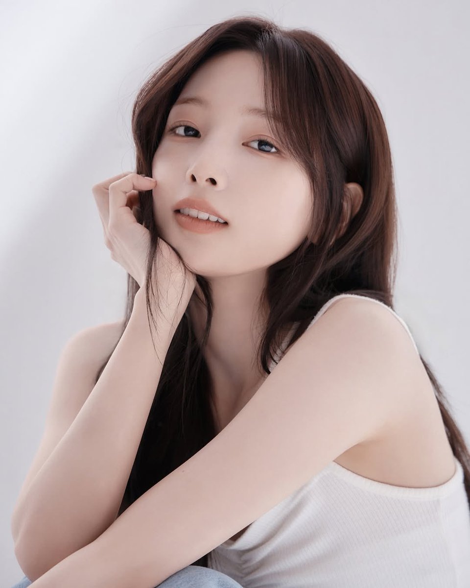 연니! tweet media