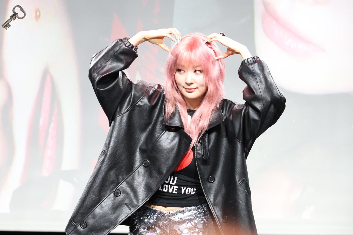 flsrha's tweet photo. 250315 슬기 음중 미팬

슬기 
#강슬기 #SEULGI 
#레드벨벳 #RedVelvet https://t.co/AXODdzSkeA