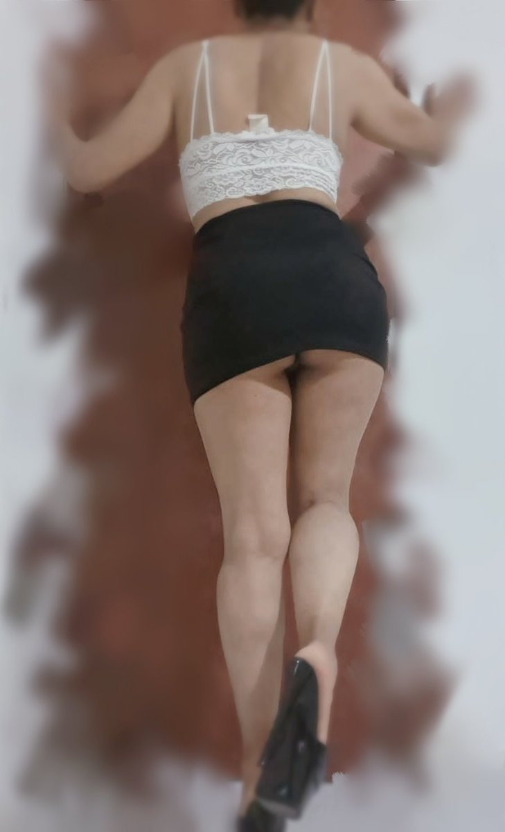 madurasumisa's tweet photo. Y así comenzó, después de esto supe que yo le pertenecía y que estaría dispuesta a complacerlo en todo.
#ViernesDeSeducción https://t.co/bUufaW3hrz