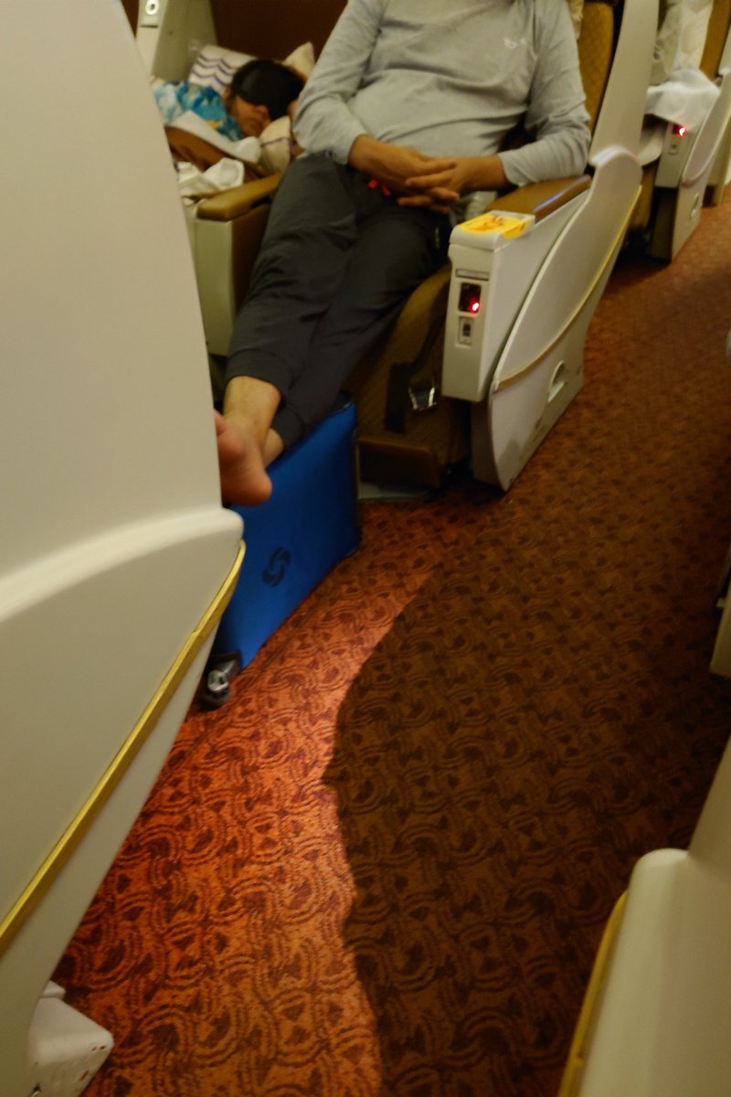 bibhu85's tweet photo. What AI management is doing is fraud.
You must refund the entire cost of the ticket to all the passengers listed above. Here you can see people in business class sleeping on the floor and using baggage to rest their legs. This is shameful. https://t.co/8QndaiWm7Q