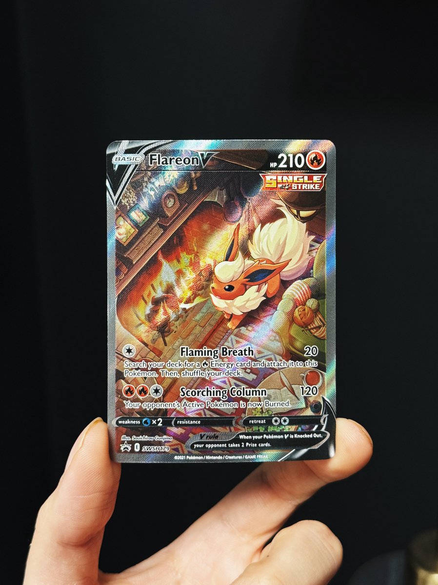 StevenxTCG's tweet image. A very unscientific tip for those new to grading! If you’re having a hard time judging the centering of your card, try turning it upside down 🙃