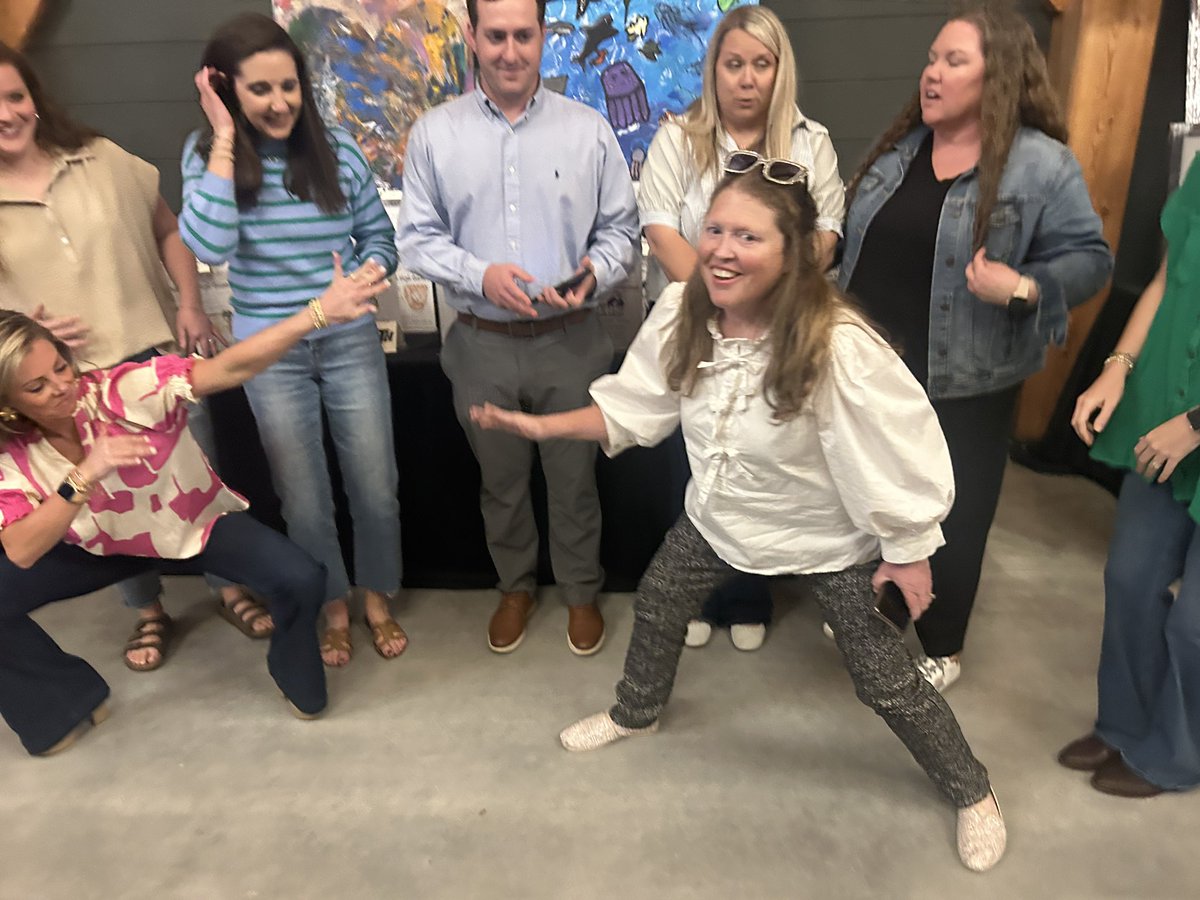 Mt. Vernon Exploratory School (@mvesgainesville) on Twitter photo Proud of our Jr. Trojansโ artwork featured at tonightโs auction ๐ผ๏ธ <a href="/ArtMves/">ArtMVES</a> Thankful for our communityโs support of our North Hall schools ๐๐ <a href="/NHCEF2/">North Hall Community Education Foundation</a> <a href="/Hall_Schools/">Hall County Schools</a> #community #onenorthhall Proud of our Jr. Trojansโ artwork featured at tonightโs auction ๐ผ๏ธ <a href="/ArtMves/">ArtMVES</a> Thankful for our communityโs support of our North Hall schools ๐๐ <a href="/NHCEF2/">North Hall Community Education Foundation</a> <a href="/Hall_Schools/">Hall County Schools</a> #community #onenorthhall