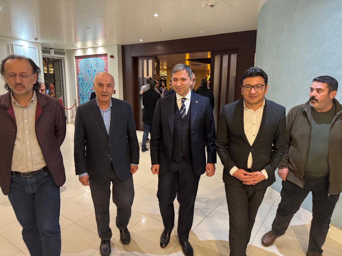 Ak Parti Genel Başkan Yardımcısı 
Dış ilişkiler Başkanı İstanbul MilletVekilimiz Sn <a href="/SirakayaZafer/">Zafer Sırakaya 🇹🇷</a> beyle KKTC ve İstanbul’a dair 
<a href="/AvBekirDedeler/">Av.Arb.Bekir DEDELER 🇹🇷</a>