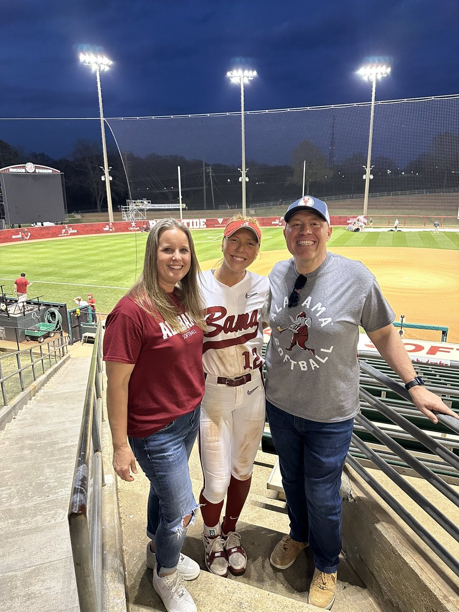 PACSSoftball's tweet photo. Got to see our girl @avandagriff12 live out her dreams in their SEC opener. 🤩

@AlabamaSB does it first class all the way. Rhodes stadium and that atmosphere is truly something to experience! https://t.co/FtfNy10exf