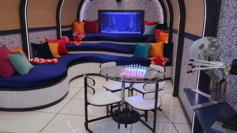 powerofvethoe's tweet photo. not my house but i know my way around #bb26 #bb27 https://t.co/TWvhGDa863
