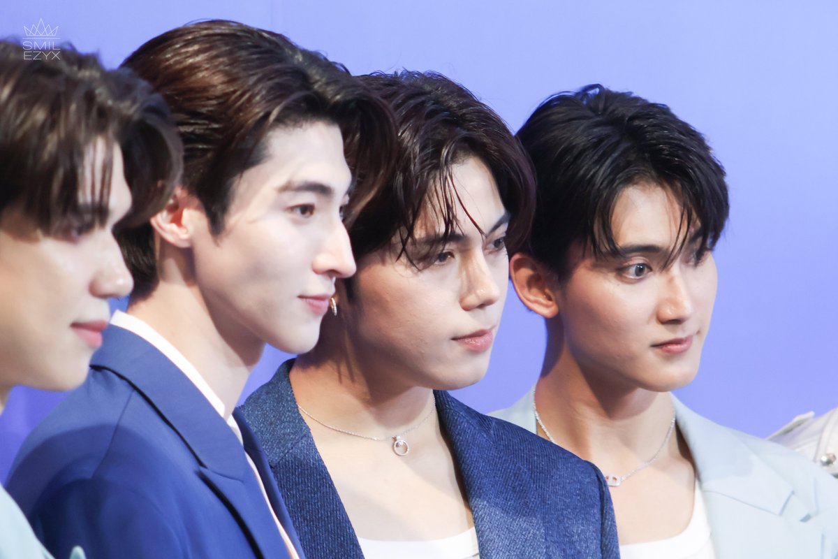 _smilezyx's tweet photo. 250314
เฟรมลูกรักพระเจ้า
#AlwaysBrightAlwaysBlue #OhmFirst
#โอมสาริศ #OhmSarit
#First_Chalongrat
#bluepongtiwat https://t.co/3W9YRs3Z5l