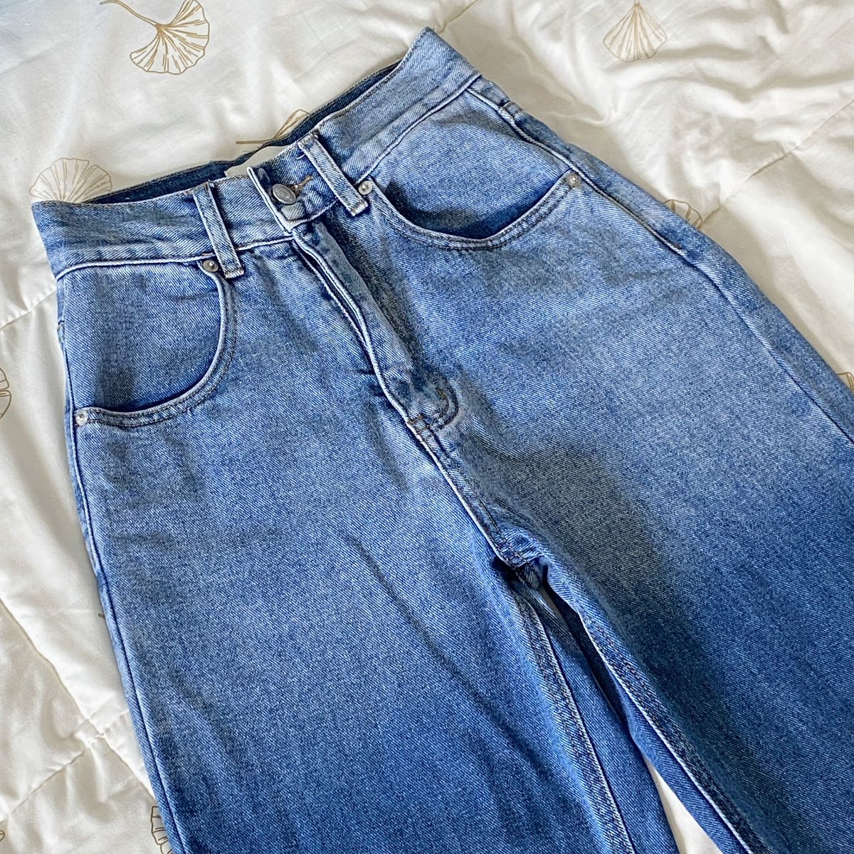 withwhiteheart's tweet photo. ส่งต่อกางเกงยีนส์ NIPPERISDABEST
รุ่น Sempre Baggy Jeans
สี dark gradient (สีขายดี)
เอว 22-23 สะโพก 32-33 ยาว 42-43
ปกติ 1,190 ส่งต่อ 490

#ส่งต่อเสื้อผ้า #เสื้อผ้ามือสองสภาพดี #ส่งต่อเสื้อผ้ามือสอง #เสื้อผ้ามือ2 #ส่งต่อ #เสื้อผ้ามือสอง #โล๊ะตู้เสื้อผ้า https://t.co/HpYBgWRoQI