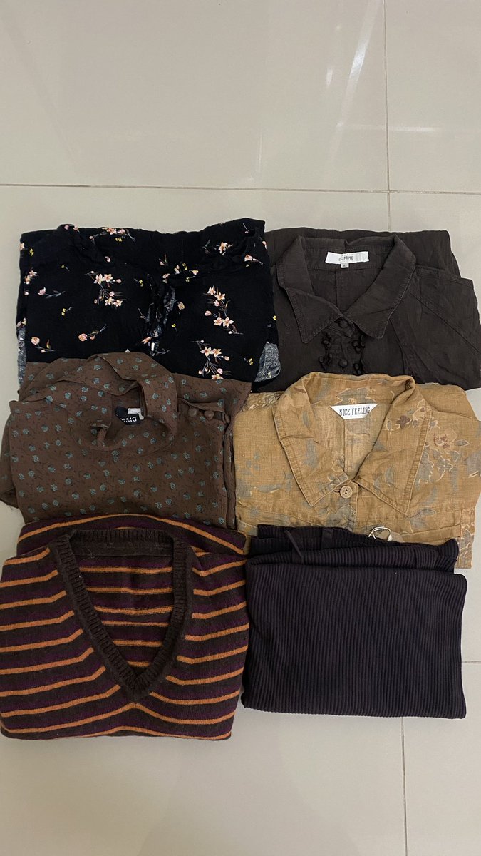 sparkleE144's tweet photo. 💐✨ ส่งต่อเสื้อผ้ามือ1/2 

🌸 ส่วนใหญ่ไม่เกิน90 มีเยอะกว่าในรูปนะค้า 

🌸 ค่าส่งเหมาๆ 40 พื้นที่ห่างไกล +30

🌼 ลงวันนี้ 20.00 น. ค่ะ 🌼

#ส่งต่อเสื้อผ้า #ส่งต่อเสื้อผ้ามือสอง #เสื้อผ้ามือสอง #โล้ะตู้เสื้อผ้า #เสื้อผ้ามือสอง #โล๊ะตู้ #เสื้อผ้ามือ2 #เสื้อผ้าy2k #UNIQLO https://t.co/wm0InIk4W9
