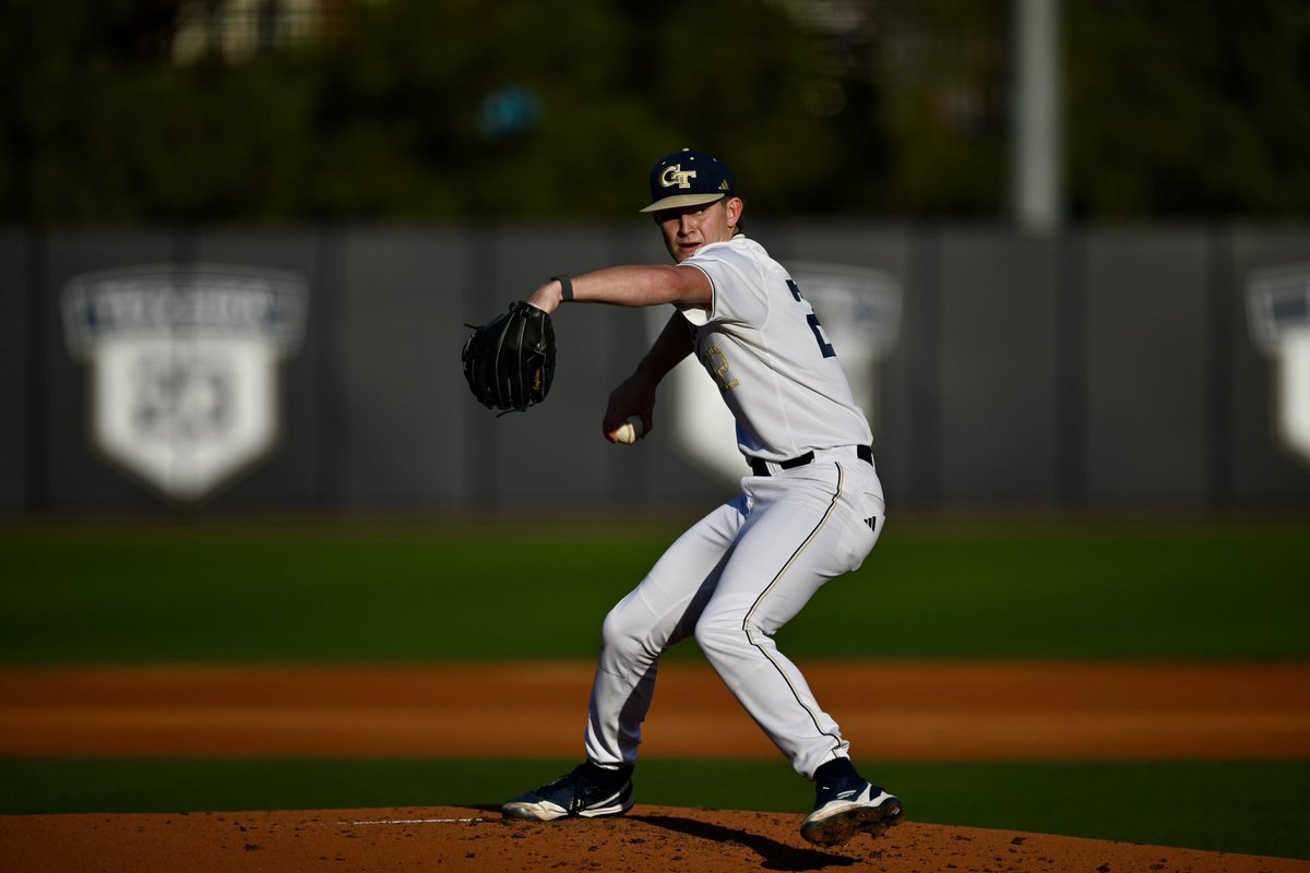 GTBaseball's tweet photo. Today marks the first time Tech has allowed three or fewer hits in back-to-back games since a doubleheader against Duke in 2012 

Those games featured a complete game shutout from #ProJacket Buck Farmer and 4.1 innings from #ProJacket Luke Bard.

#StingEm x #WreckHavoc https://t.co/2xU34RqQYh