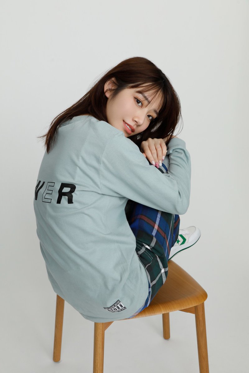 fempass_beV's tweet photo. #MNKM × #fempassBeV
#河北彩伽 さん@Saika_Kawakita
がモデルのアイテム好評発売中❤️🔥
👚アイテム
【Saika Kawakita Long sleeve by MNKM】
フロントデザインは、大人ストリートをイメージしたフォトTデザインです✨
📲販売先
🛒fempassBeV
https://t.co/oTvgIRGjtS
@Mnkm_Store https://t.co/JL09mtu1LL