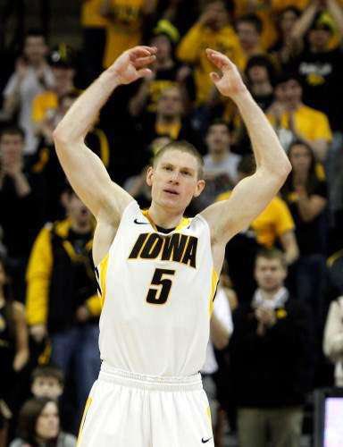 Chris Hassel tweet media