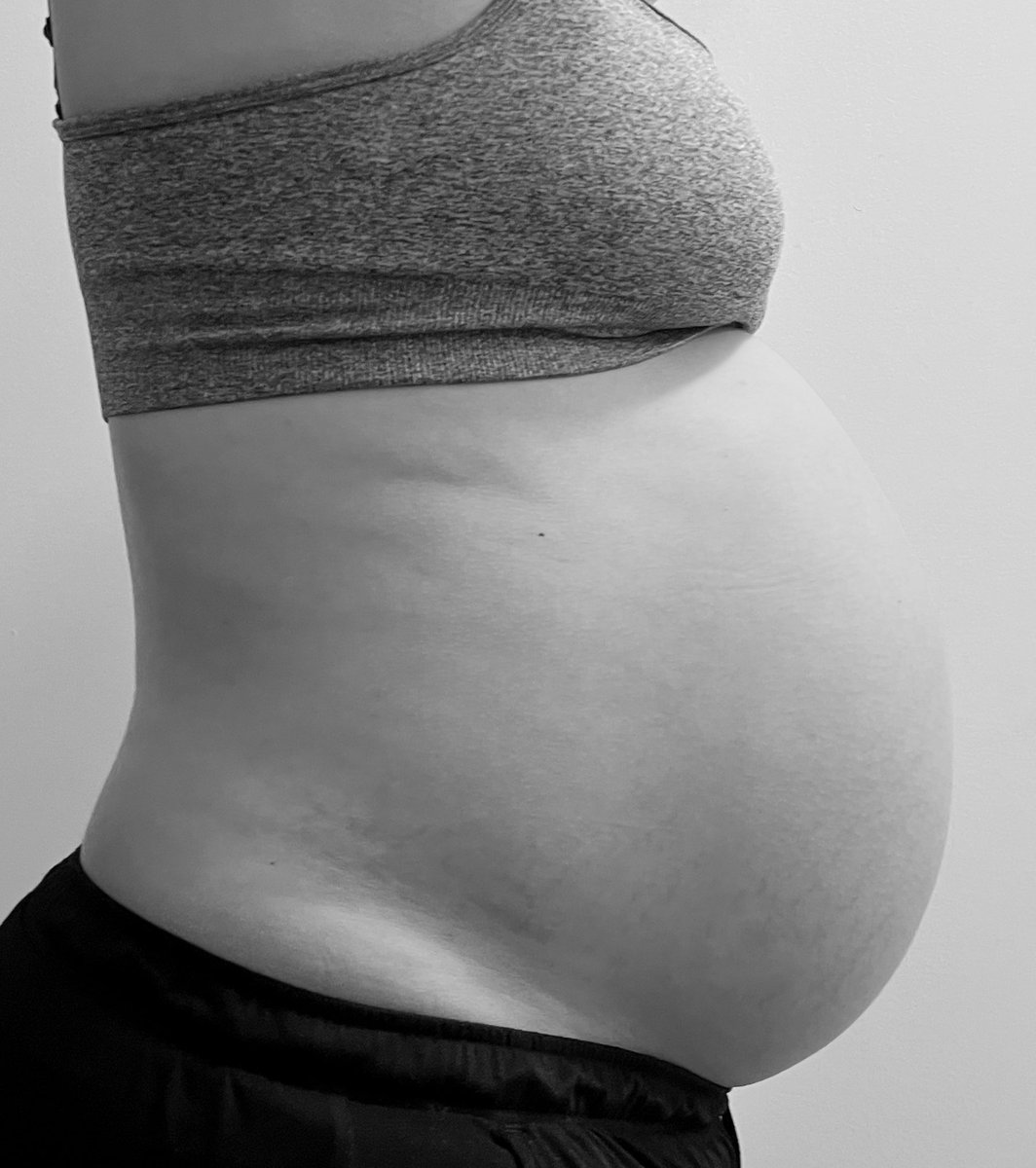 Lola 🐰 🍃 tweet media