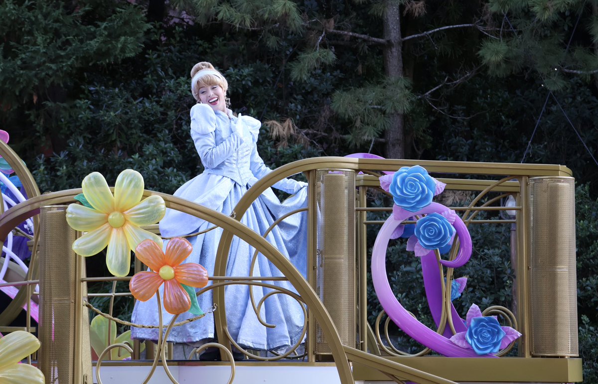 Disney_and_I's tweet photo. ようやくヴァネ���ルをちゃんと観た https://t.co/EWAhQR930i
