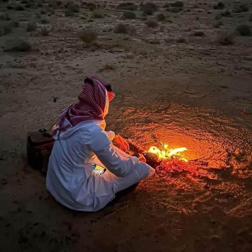 اللي يبي رقم حسابي يجي خاص لاني محتاج عندي ايجار ومصاريف وعايله