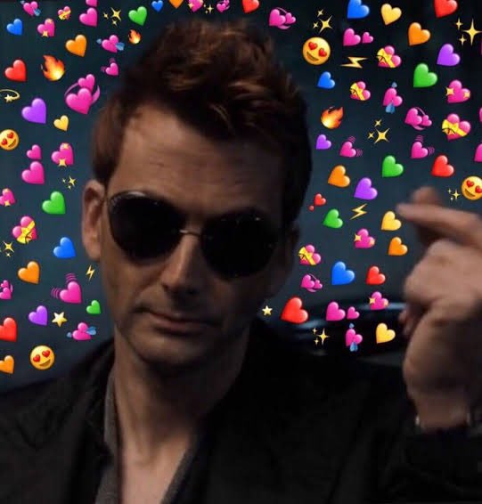 FunkyTrekkie's tweet image. Would you guys have any tips/ticks or resources for people who are writing fanfic or just writing in general?! Thank you pookies!