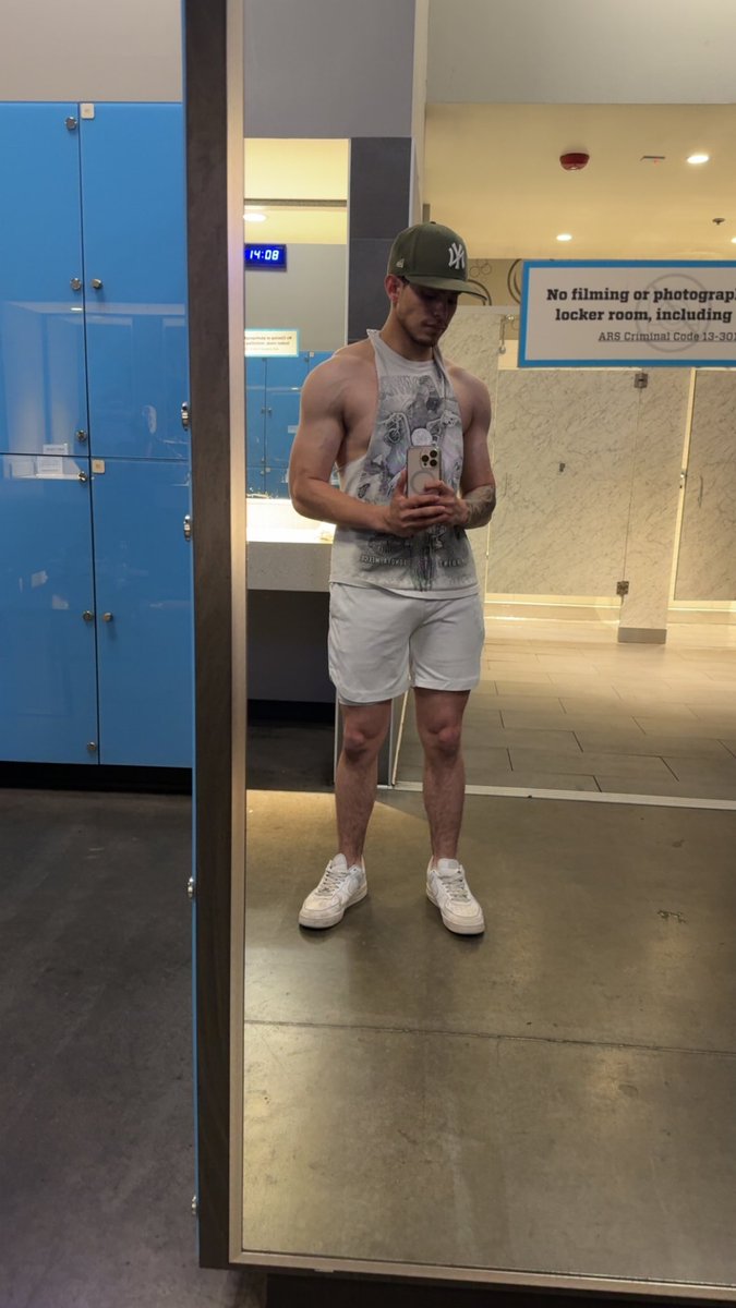 TheDanielSisneros tweet media