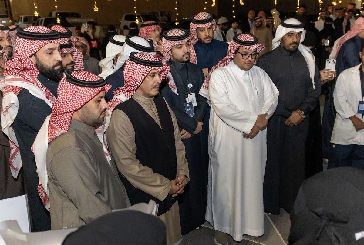كـلية الصيـدلة tweet media