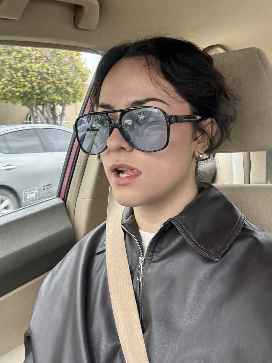 mamonize's tweet photo. 🚗 https://t.co/AzCrn1537Y