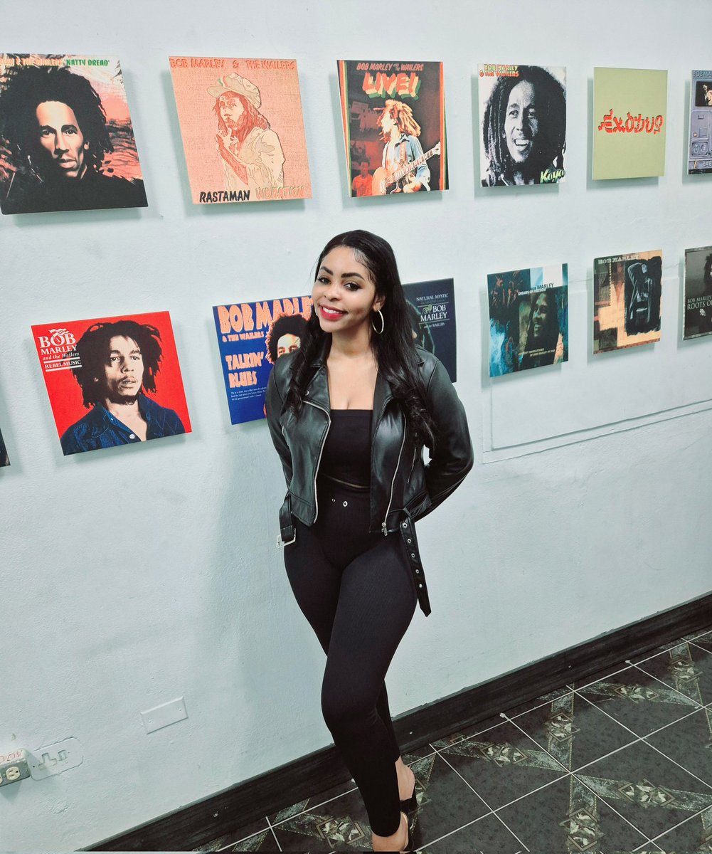 MckayleNew's tweet photo. Congratulations to the legendary Clive Hunt on the release of Fields of Gold: A Reggae Tribute to Sting! 🔥

An amazing project featuring talented artistes from Jamaica &amp; beyond. Loving this album—especially the new single by Renae &amp; Jermi! 🎧

A true reggae icon! #clivehunt https://t.co/Q3vjutFojW