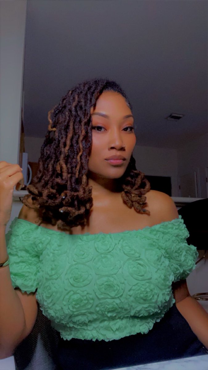 kaymarie504's tweet image. Literally just a girl #lostfile