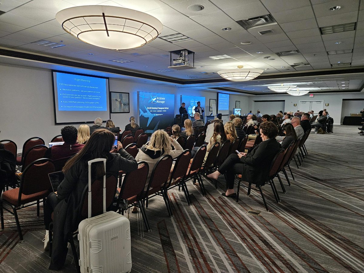 AirplaneManager's tweet image. Thank you to everyone who visited the Airplane Manager Operator Conference here in Las Vegas this week.  We look forward to seeing everyone again at the next event.
