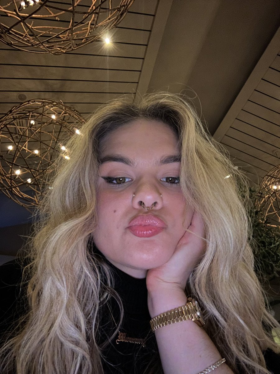 ami bue 👼🏽 LA 41-6 • NYC 523-30 (@amibuexo)  X