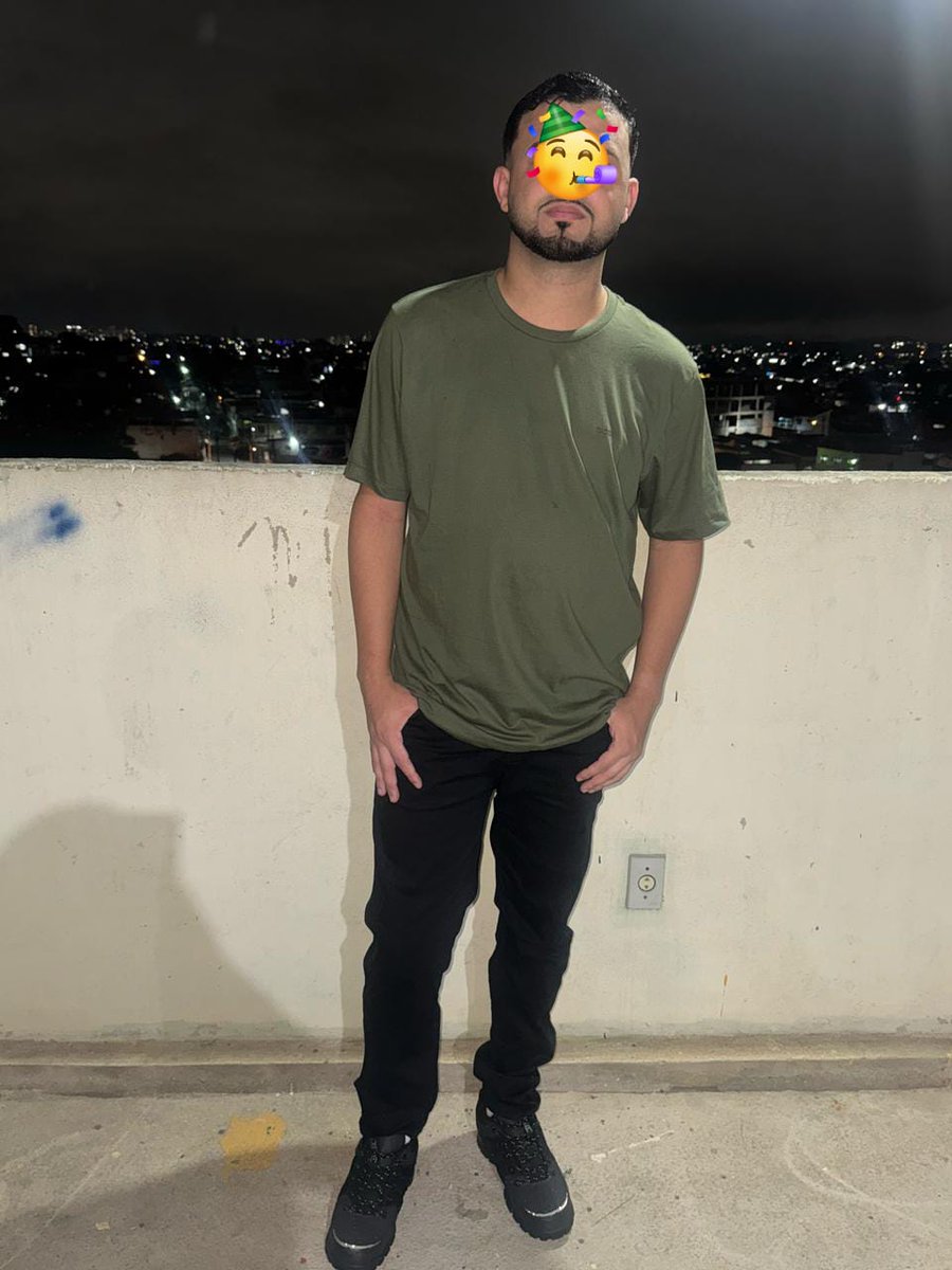 Invejoso achou que pah mas porra se fudeu, mais 1 ano cheio de vida que meu Deus me deu". Só agradecer ao senhor por me conceder + 1 ano ..🙌🏾💪🏾🚀🥳