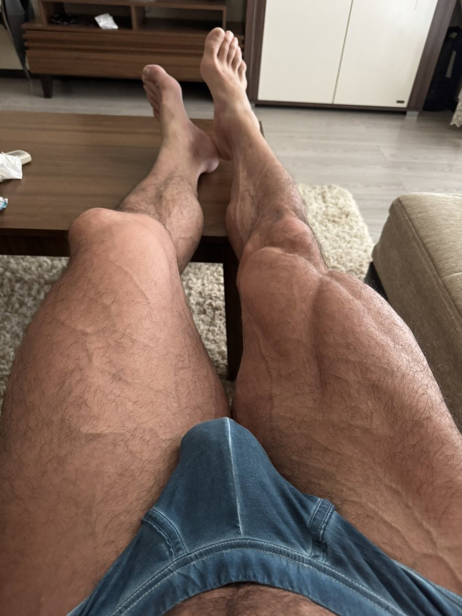 #findom #verbaldom #musclemaster #malefeet #footmaster #cashking #smellyfeet #cashmaster #humanatm #paypig #cashpig #cashslave #dom #sub <a href="/RT4Kings/">RT for Kings</a> <a href="/RT4DomMusl/">Re-tweets For FinDom Muscle</a> <a href="/rt4dom/">RT 4 FOOTMASTERS - THE 1st</a> <a href="/RT4MastersBR2/">RT4Masters 🔄 🌎</a> #veinyfeet #veinylegs #muscularlegs #hugemuscles #cashdrain