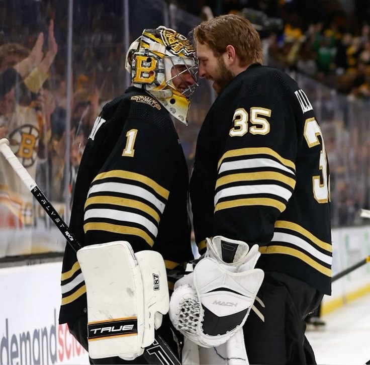 Out of Context Boston Bruins™ (@oocbruins) on Twitter photo 