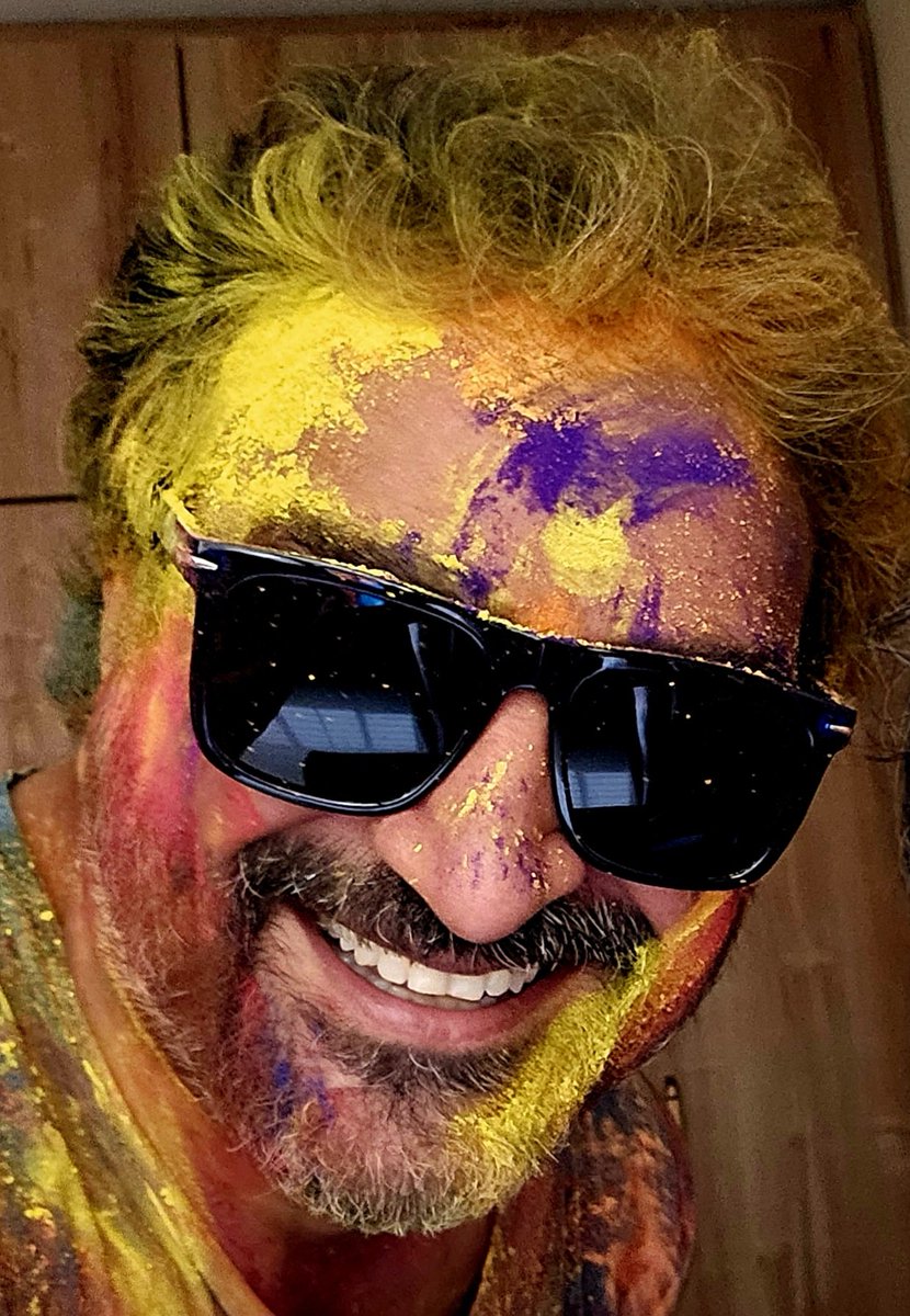 RajanModi10's tweet photo. #HappyHoli2025 #raajanmodi https://t.co/E9DLnczQzK