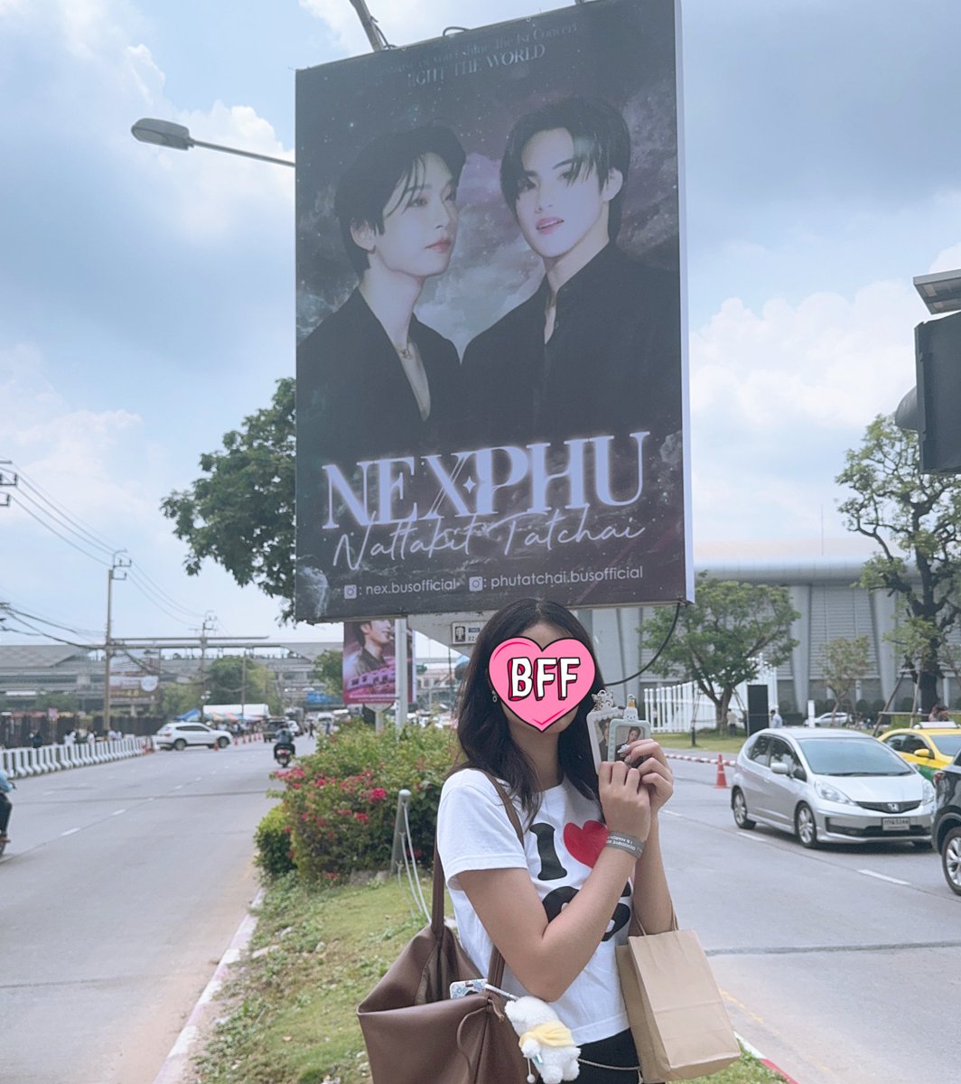 hell0roaron's tweet image. เวรี่โฮ่งสส อะพี่

 #ReadySetNexPhuGo #BUS_LIGHTTHEWORLD