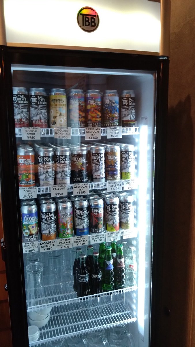 名古屋の笠寺にあるTALL BOYS　BREWINGに来た。KUSHER WEST COAST PILs呑む! えっこれってラガー。IPA のよう
＃クラフトビール