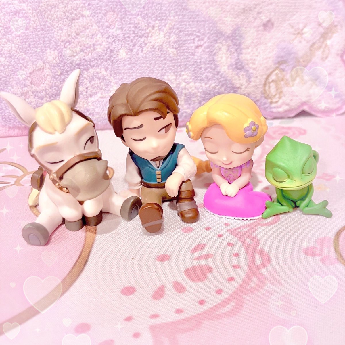 punziekin's tweet image. i love my little tangled gashapons! ⋆.˚౨ৎ