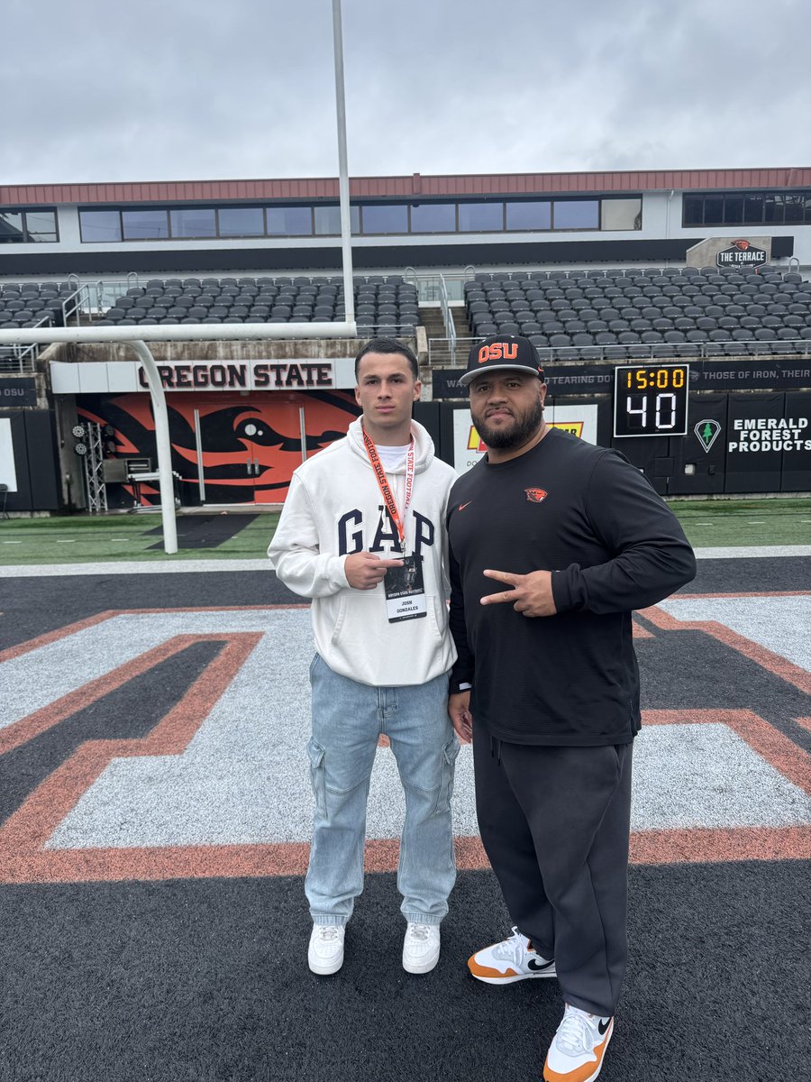 Josh Gonzales (@jgonzales10g) on Twitter photo Super blessed to be able to come up to Oregon State today! Thank you <a href="/JeffBigDreamerH/">Jeffery Hall</a> and <a href="/UbiquitousPeace/">Josh</a> for inviting me out and making this happen. Very grateful to be able to meet and chat with <a href="/JRMoala/">Coach JR Moala</a> and <a href="/CoachAJCoop/">Coach Coop</a> It was a great experience!
#GoBeavers Super blessed to be able to come up to Oregon State today! Thank you <a href="/JeffBigDreamerH/">Jeffery Hall</a> and <a href="/UbiquitousPeace/">Josh</a> for inviting me out and making this happen. Very grateful to be able to meet and chat with <a href="/JRMoala/">Coach JR Moala</a> and <a href="/CoachAJCoop/">Coach Coop</a> It was a great experience!
#GoBeavers