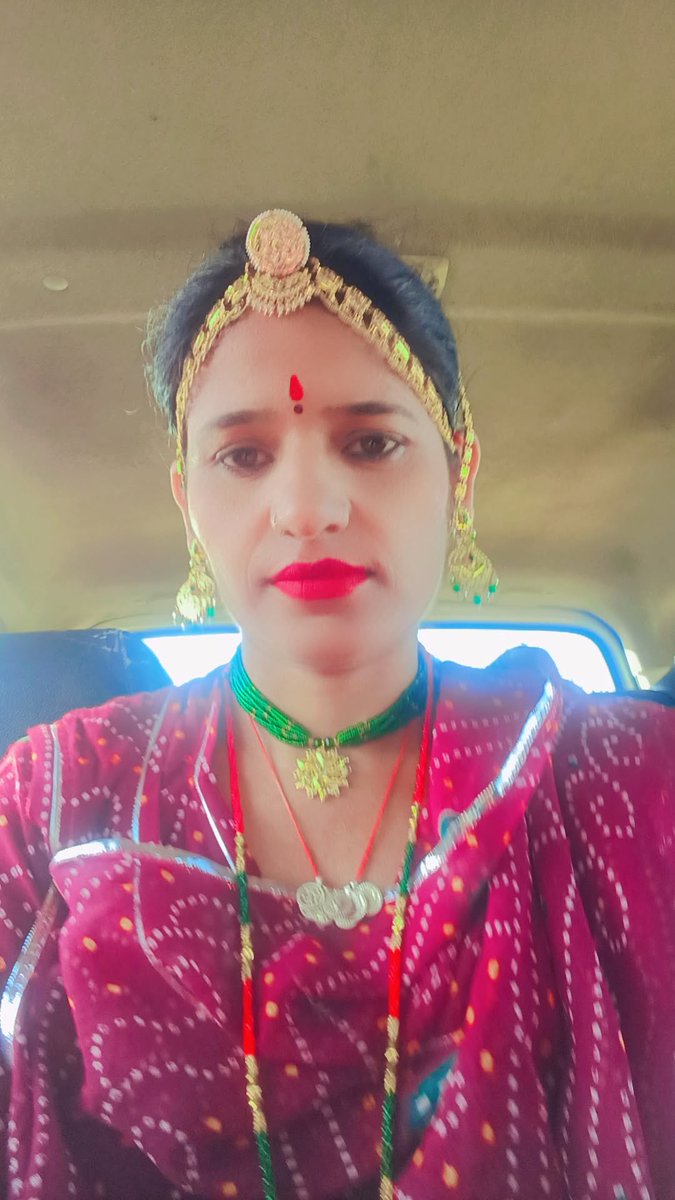 मेरे यहां तो होली बढ़िया से मनाई गई, आप लोग के यहां #होली कैसे बीती साथियों......♥️🙏
#duty 🏃🏃😊
