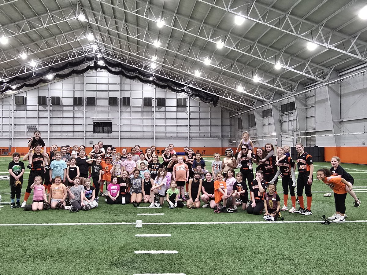 MTigerSB's tweet photo. Had a fun night working with our youth! @MTigerAthletics https://t.co/2FWIFKHzOk