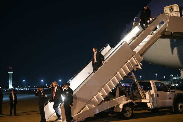 Scavino47's tweet photo. 3/14/2025 | PALM BEACH, FL… https://t.co/hCeDQSAsCO