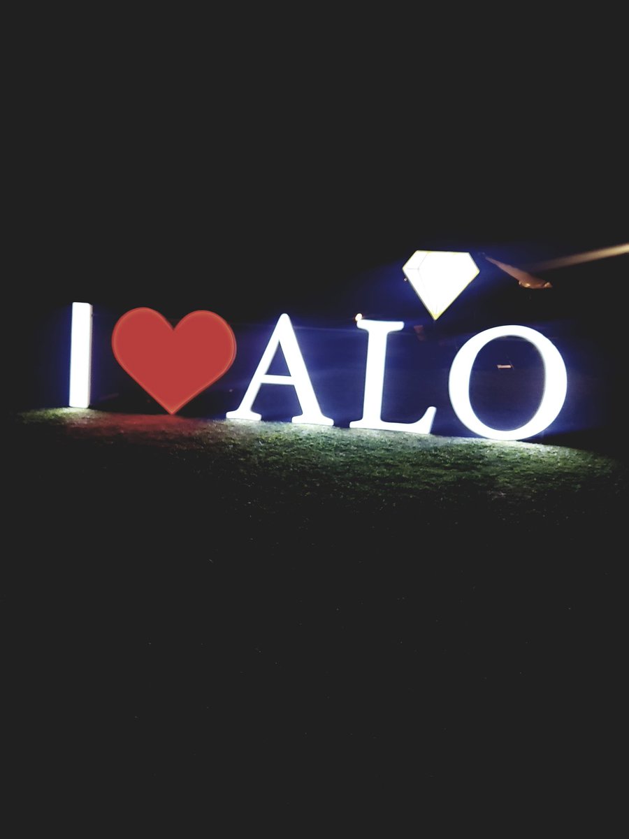 itsjami_e's tweet photo. The energy at the ALO launch was unmatched. 

@tropikalbrands unveiled a personal care range crafted with nature’s finest ingredients. Hydration, freshness, and nourishment—all in one.

#IamALOconfident #ALOLaunch https://t.co/qBUk2EBHVE