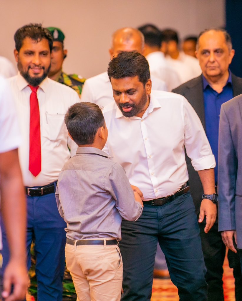 anuradisanayake's tweet photo. I attended the Iftar celebration yesterday (14) at Temple Trees, where we came together to support our Islamic devotees observing Ramadan. It's a beautiful reminder of the values of unity, compassion, and community spirit during this blessed month. https://t.co/vhfb66qGW0