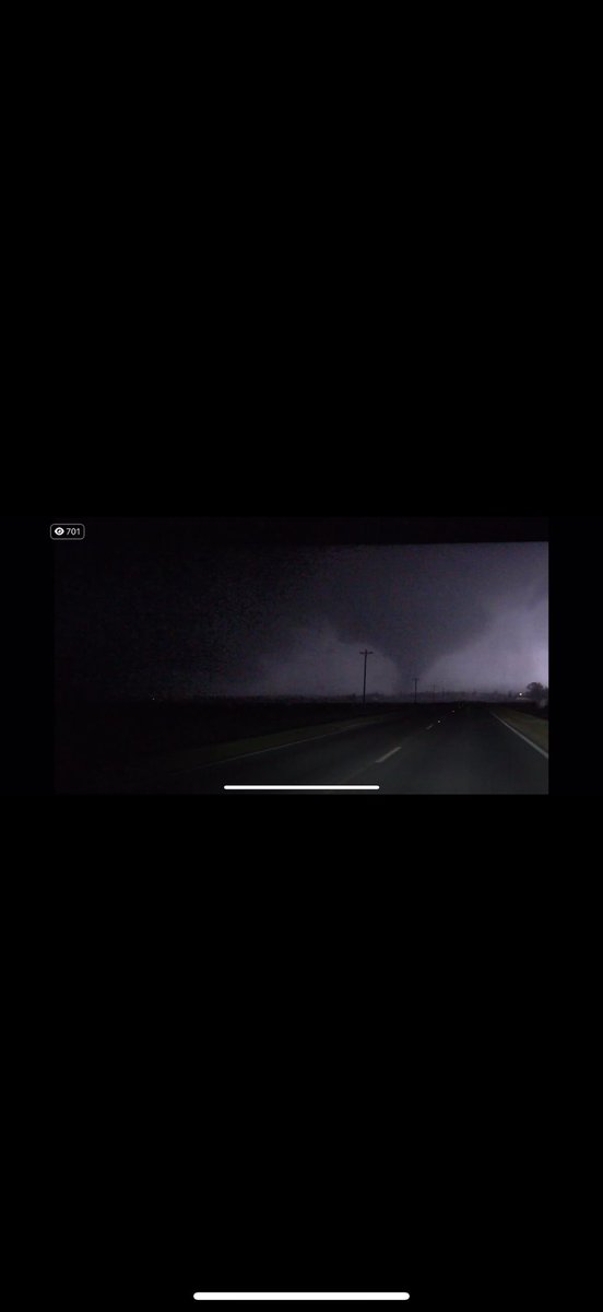 DawsonTempler's tweet photo. Screenshotted from Brad Arnold’s stream ! @BradArnoldWX @ryanhallyall https://t.co/AuTjEgmXjz