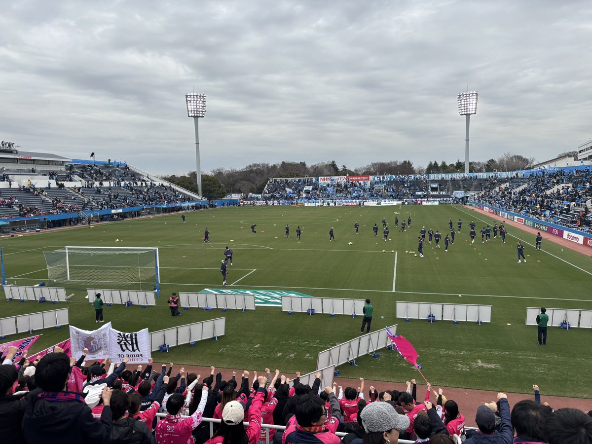 tmno5's tweet photo. さぁ勝とう🌸
Vamosセレッソ🌸
#セレッソ大阪
#今日はここから https://t.co/UIdhjsaOHR