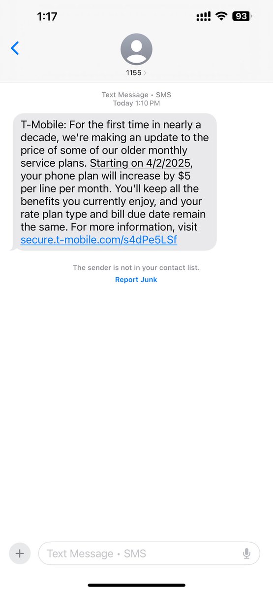 niceboy121014's tweet photo. @TMobile @MikeSievert @TMobileHelp @FCC @BrendanCarrFCC  T-Mobile lied to Sprint Customers by saying that our prices would never go up on their website and videos posted on their website. https://t.co/CVJBR2ax05 https://t.co/IF06GMohbV