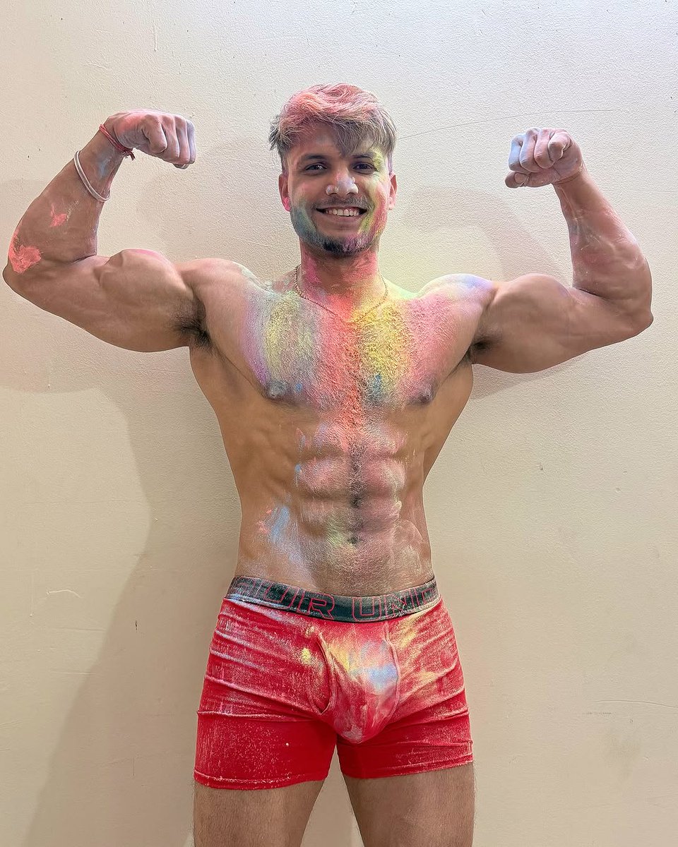 FitIndianOnline's tweet photo. Happy Holi 🎊🎉 https://t.co/VPSHh9SI7B