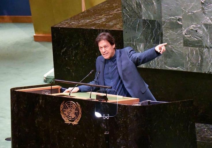 Z2PTII's tweet photo. اس واسطے عدو کو گوارا نہیں تھا میں
مارا گیا تھا جنگ میں ہارا نہیں تھا میں

میں تیرے چونچلوں پہ انا کیسے بیچتا
اے زندگی! غلام تمہارا نہیں تھا میں

#خان_کے_بغیر_APC_نامنظور https://t.co/3VmFJWywK4