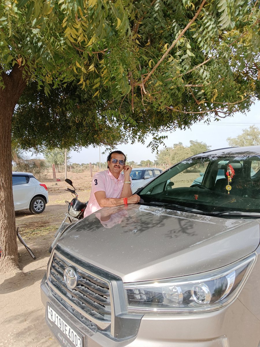 Devkrishna29's tweet image. How&apos;s that? A Day After Holi..!!