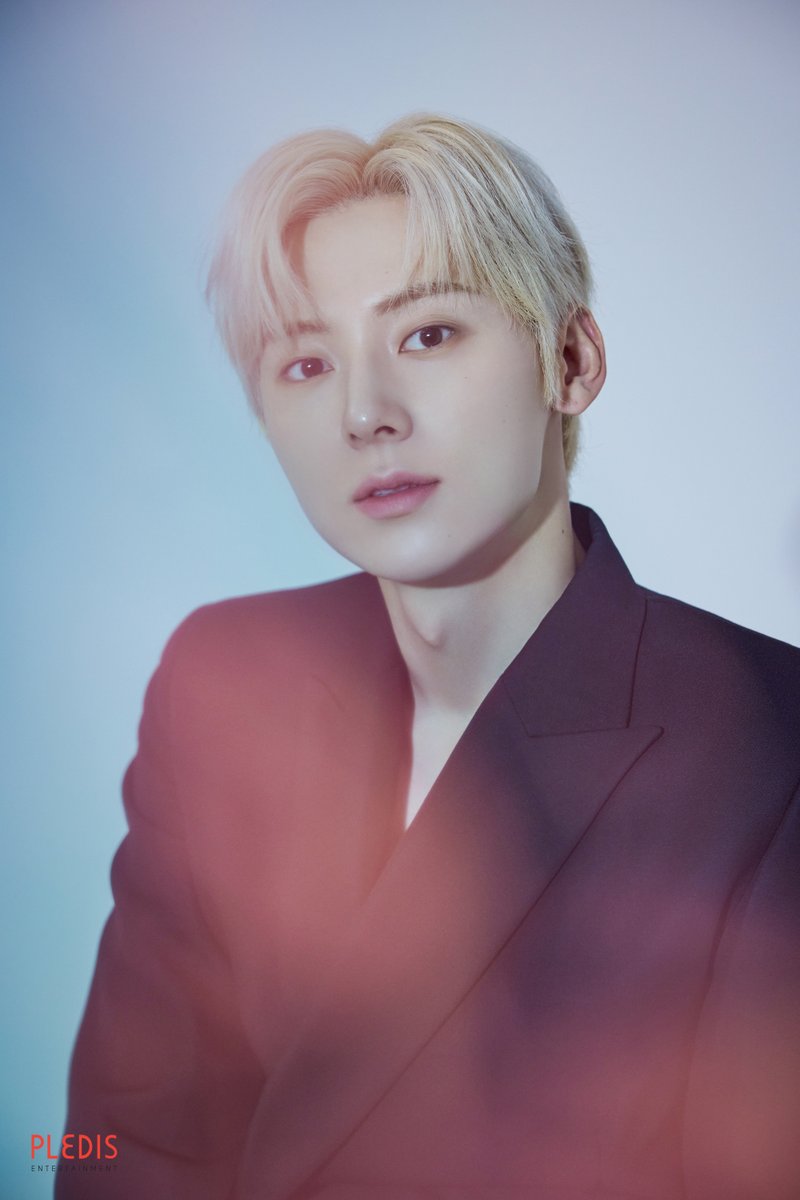 MINHYUN_PLEDIS's tweet image. 🎉 HWANG MIN HYUN
13th ANNIVERSARY 💝
#황민현 #HWANGMINHYUN
#HAPPY_13th_ANNIVERSARY
#황도바라기데뷔13주년🍑💐
