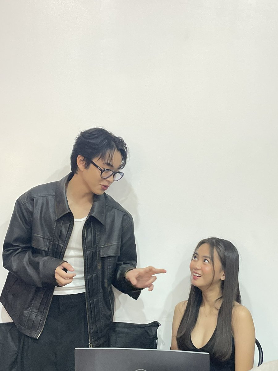 viva_records's tweet photo. Ano kayang pinapanood nila? 🙈🫣

#AshBin #AshtineOlviga #RabinAngeles https://t.co/hocp51UHqs