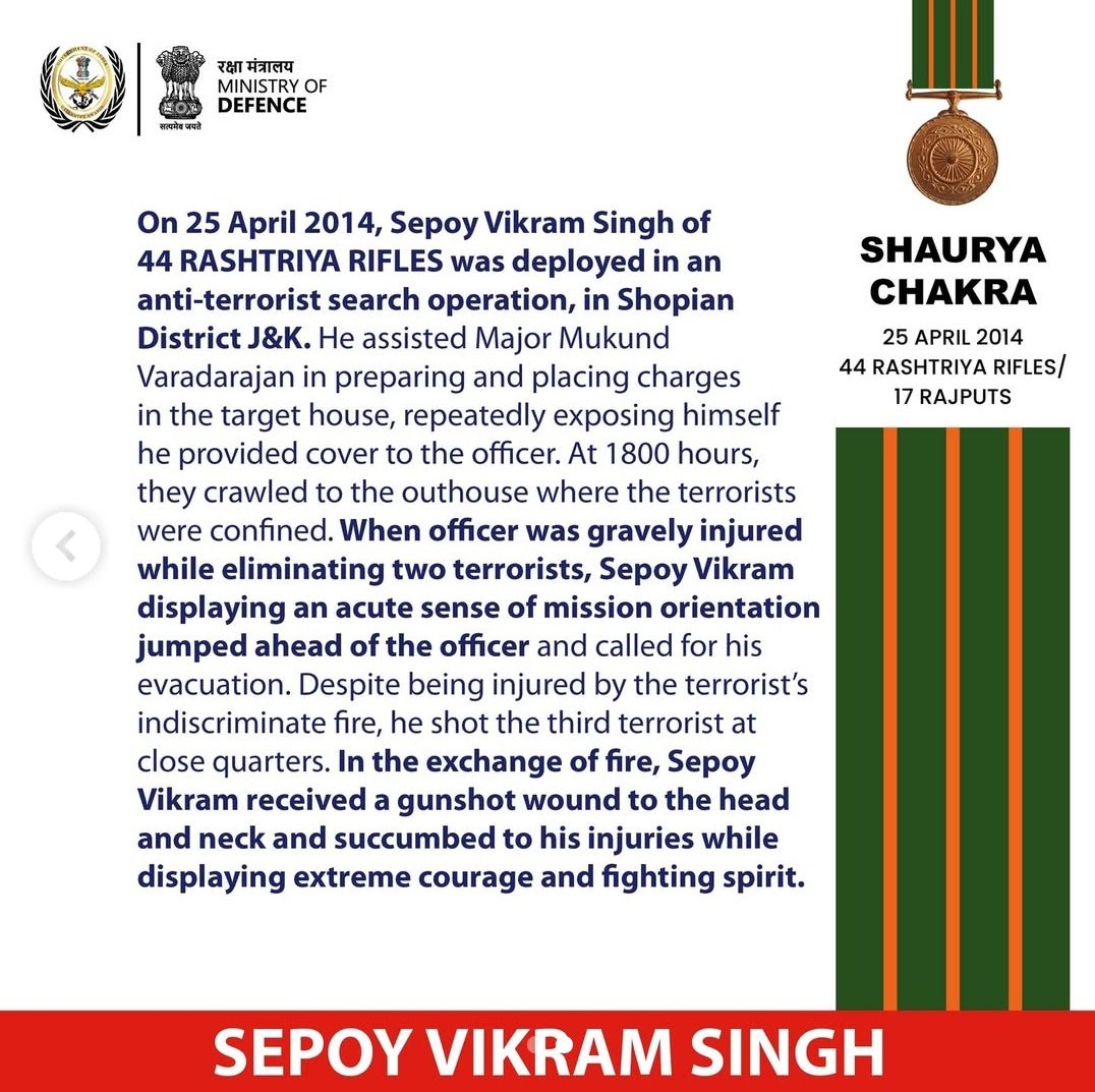 sindhunag's tweet photo. Homage to the hero on his Birth Anniversary 

4th generation in the Indian Army,

SEPOY VIKRAM SINGH
SHAURYA CHAKRA(P)
44 RR

was on his second tenure in RR. He laid down his life in Qazipathri village with #MajorMukundVaradarajan displaying selfless gallantry

#KnowYourHeroes https://t.co/ZUlBUSHCU5