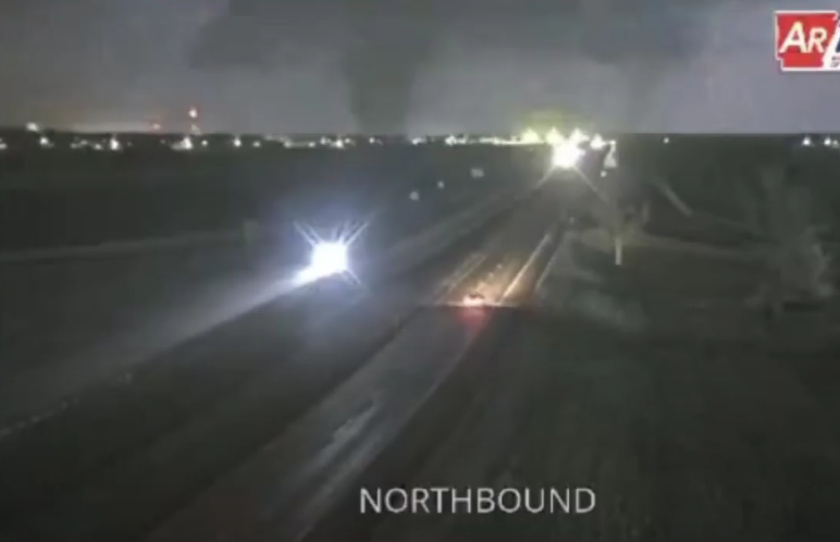 StormHQwx's tweet image. Twin tornadoes a few moments ago near Campbell Station &amp;amp; Tuckerman in Arkansas on traffic camera