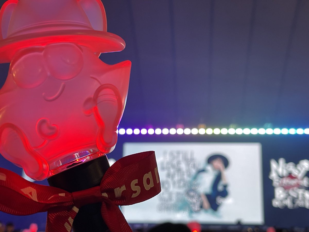 り あ tweet media